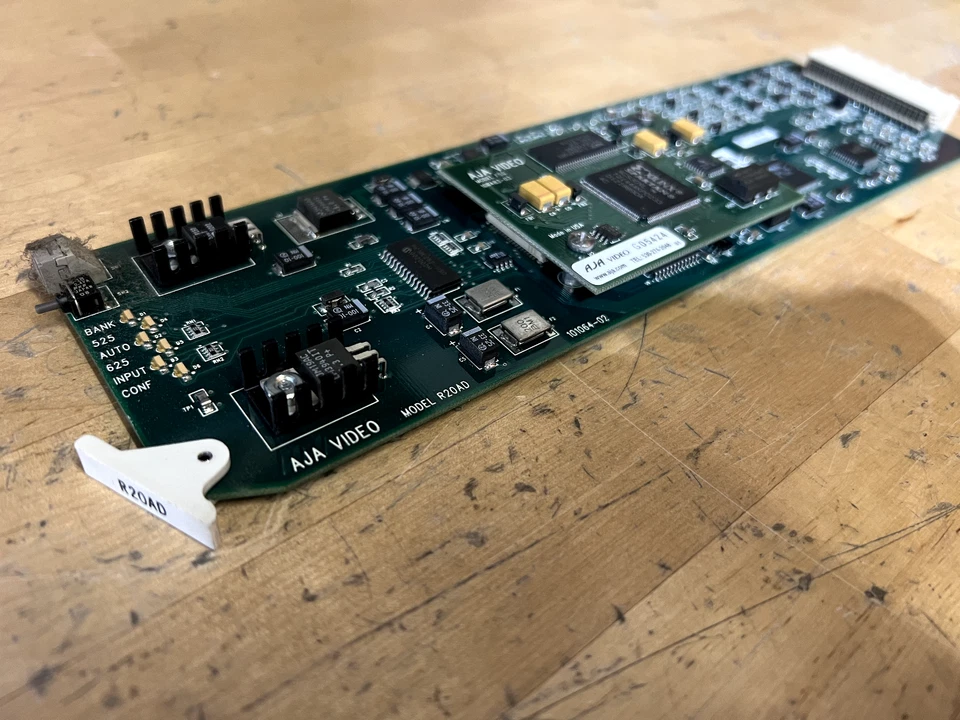 AJA R20AD Universal A/D Converter - Video Card - Board - Image 1 of 1
