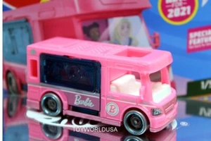 2021 Hot Wheels #21 HW Getaways Barbie Dream Camper - Picture 1 of 1