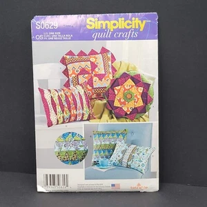 Simplicity Quilt Crafts S0629 Decorative Pillows Sewing Pattern Uncut - Picture 1 of 6