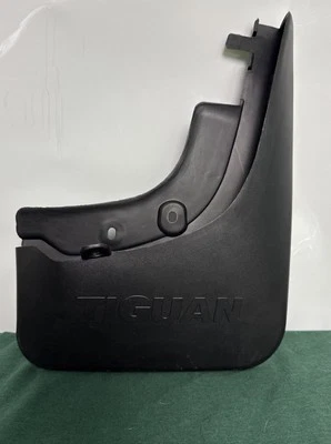 2018-2024 VOLKSWAGEN TIGUAN GUARDABARROS DELANTERO DERECHO ALETA PROTECTOR CONTRA SALPICADURAS OEM Foto 1 de 4