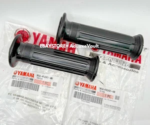 NEW Genuine Yamaha Vintage Handle Grips DT RD RT TT XS XT RD400 JT1 RT1 Pair RL - Picture 1 of 6