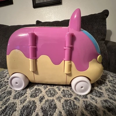 Tomy  Archamps Ritzy Roller Toy Pink Sparkle Cat Van On Wheels cool toy  - Image 1 of 4