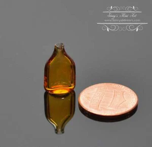 1:12 Dollhouse Miniature Amber Glass Flask BD HB134 - Picture 1 of 2