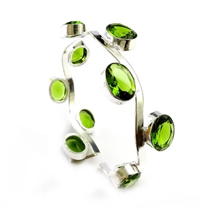 Peridot Simulated Gemstone Silver Plated Bracelet Zig Zag Cuff Adjustable E655 - Picture 1 of 4
