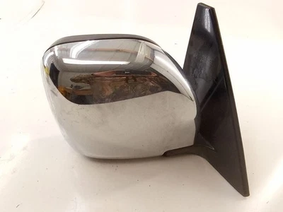2001-2004 Mitsubishi Montero Passenger Right Mirror Chrome Heated OEM  - Image 1 of 4