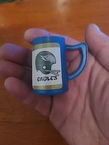 Vintage Philadelphia Eagles Plastic Bubble Gum Stein MS000368 - Picture 1 of 2