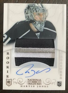 2013 National Treasures #181 Martin Jones #/99 RPA Auto RC Rookie Patch LA Kings - Bild 1 von 3