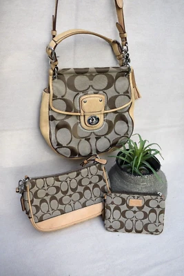 SALE Coach 70th Anniversary Vintage Crossbody Bag Willis Brown Signature Leather - Image 1 of 4