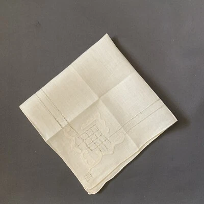 Pañuelo de boda blanco dibujado funciona aplique geométrico vintage Foto 1 de 4