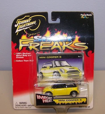 Johnny Lightning Street Freaks Import Heat Mini Cooper S - Image 1 of 4