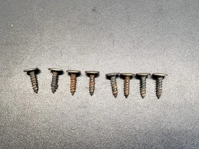 Tornillos de retención de cubierta de parachoques Honda Accord 2008-2021 OEM 90103-TA0-000 Foto 1 de 3