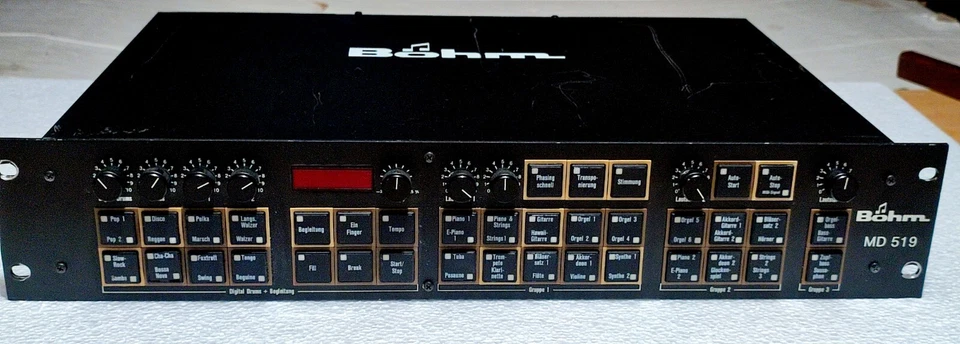 Böhm MD 519, a Vintage Full MIDI Organ, FM Synth + Analog Effects in Rack mount - Bild 1 von 4
