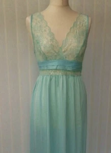 N30 VTG PIPPA DEE SHEER AQUA BLUE NYLON LACE SATIN 70'S NIGHTDRESS 34-36" 10/12 - Picture 1 of 10