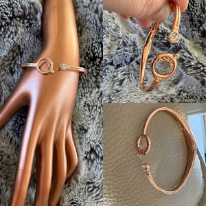 πππ Mimco Rose Gold Bangle Wrist Bracelet Cuff + Dust Bag - Picture 1 of 13
