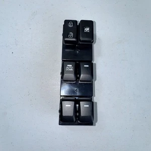 Front Left Door Main Window Switch Auto Down Fit for Kia Sportage 2011-2013 LHD - Picture 1 of 3