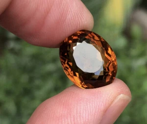 Excelente cojín ovalado de 10,50 quilates forma hermoso citrino natural. - Imagen 1 de 6