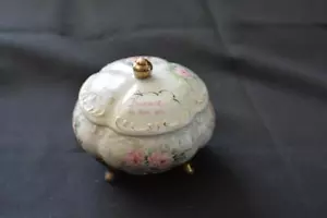 China Pink Rose Trinket Jar Jewelry Box Beverly's Porcelain Art 'Frannie' - Picture 1 of 1