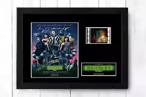 Beetlejuice Beetlejuice Stunning Framed Film Cell Display signed + COA - Imagen 1 de 3