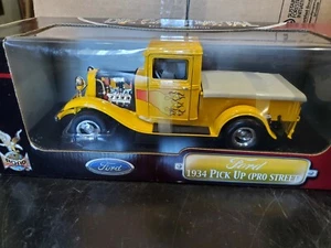 Road Signature 1934 Ford Pick Up Pro Street - Picture 1 of 4