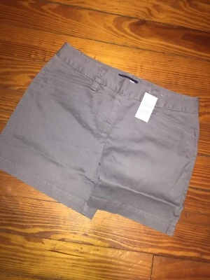 "Pantalones cortos chinos Lands End para mujer talla 2 verde militar lavado 5"" nuevos con etiquetas" Foto 1 de 4