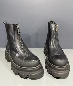 STEVE MADDEN Jonesy Zip Up Military Combat Army Chunky Sole Leather Boots *8/38 - Picture 1 of 17