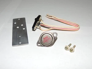Kenwood Super Eleven Output Transistor and Parts Shown 2SB600 - Picture 1 of 4