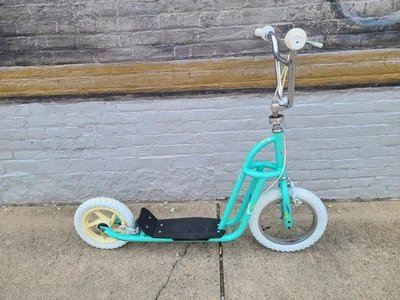 Schwinn Yo Scooter vintage Deluxe 80s  old mid new bmx style predator - Image 1 of 4