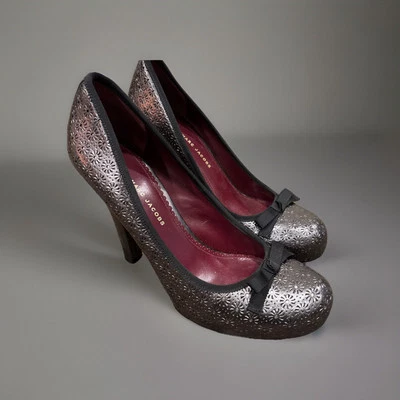 Marc by Marc Jacobs Women's Black Bow Metallic High Heel Leather Shoes 39 Small - Image 1 of 4
