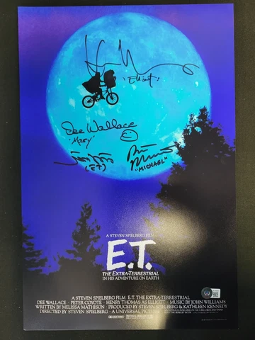 12 "x 18" E.T. Mini Poster with Autographs of 4 Major Cast Members: Beckett 058 Cover