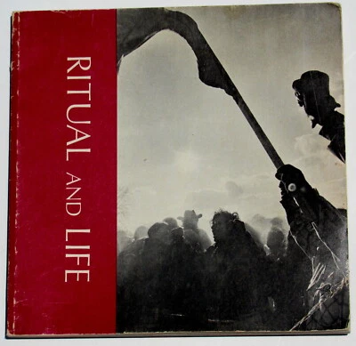 RITUAL AND LIFE St Mary's College Press, Winona, Minnesota 1970 Softcover GROOVY Foto 1 de 4