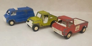 Vintage 1969 TootsieToy Red Fire Chief Pick Up Truck, Blue Van & Green Jeep - Picture 1 of 10