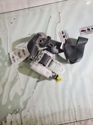 Seat Belt Front Bucket Prius VIN Du 7th And 8th Digit Fits 14-15 PRIUS 30484 - Imagem 1 de 4