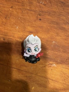 Disney Doorables - Let's Go Series 1 - Ursula - Tropical Getaway - Common - Picture 1 of 1