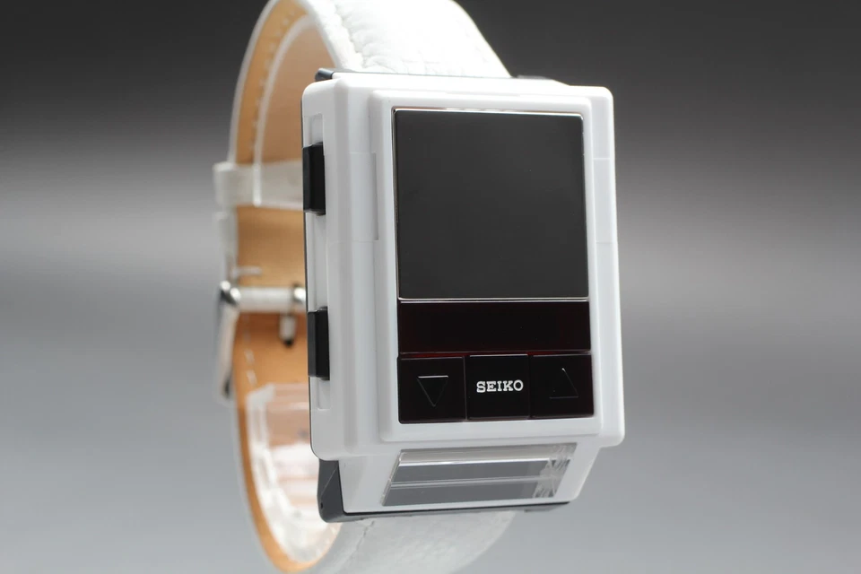 Near MINT Seiko Frequency B010-4010 Tetsuya Komuro White Quartz Mens Watch JAPAN - Image 1 of 4