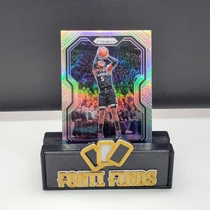 2020-21 Panini Prizm Silver De'Aaron Fox Sacramento Kings #5 - Foto 1 di 3