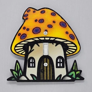Pilzhütte Lichtschalter Abdeckung Gartenzwerg magische psychedelische Drogen trippy - Bild 1 von 3