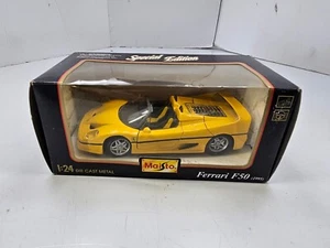 Vintage Maisto 1:24 Scale Die Cast Yellow Ferrari F50 1995 - Picture 1 of 5