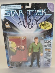 1996 Star Trek Playmates James T Kirk Signed Action Figure William Shatner JSA - Picture 1 of 15