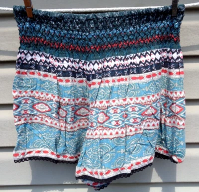 Women's WET SEAL 100% Rayon Shorts ~ Size XL ~ RN#78749 - Image 1 of 4