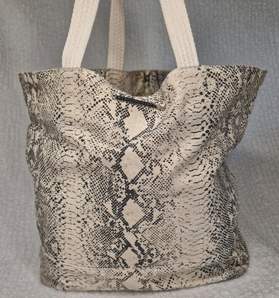 Stella McCartney 502793WP00571506 関税送料込 Stella McCartney Canvas Exterior Tote Bags & Handbags for
