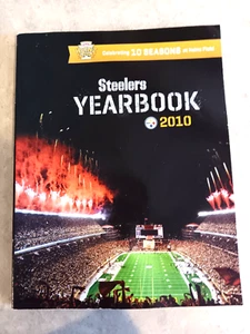 PITTSBURGH STEELERS 2010 TEAM YEARBOOK - Picture 1 of 5