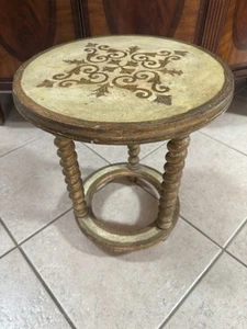 Vintage Florentine Wood Barley Twist Side Table - Picture 1 of 7
