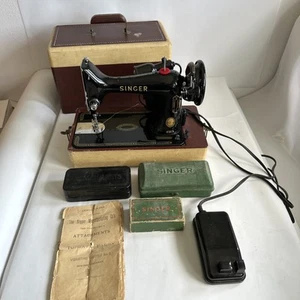 Vintage Singer 99K Sewing Machine w/ Case, Attachments, Manual, 1940s, Tested - Picture 1 of 24