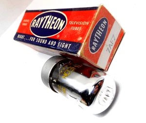 Raytheon USA 7AF7 NOS NIB Tube Dual Triode Chrome Top Black Round Plates -Tested - Picture 1 of 2