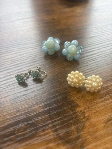 Vintage 50er Jahre Ohrringe Konvolut - Clip-On & Schraubverschluss verschiedene Stile - Bild 1 von 5