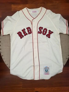 Boston Red Sox HOF Carl Yastrzemski signed autographed Mitchell & Ness jersey - Picture 1 of 12