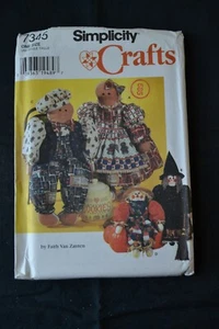 Simplicity 7345 sewing pattern, 31" stuffed dolls & clothes - Picture 1 of 2