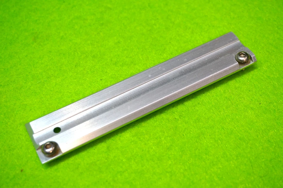 Führung links - Studer A807 - Bild 1 von 1