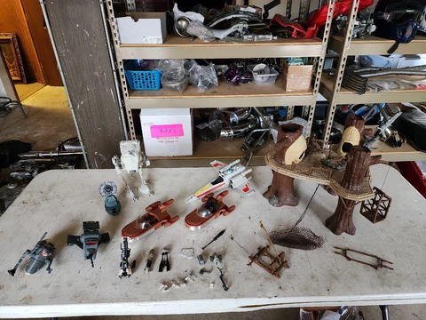 1977-83 Star Wars Ships Mini Rigs Lot INT-3 Ewok Village AT-ST Kenner ANH ESB Cover