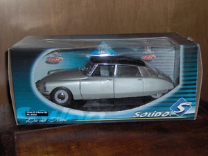 CITROEN DS 19 BERLINE 1963 SOLIDO 1/18 - Foto 1 di 1